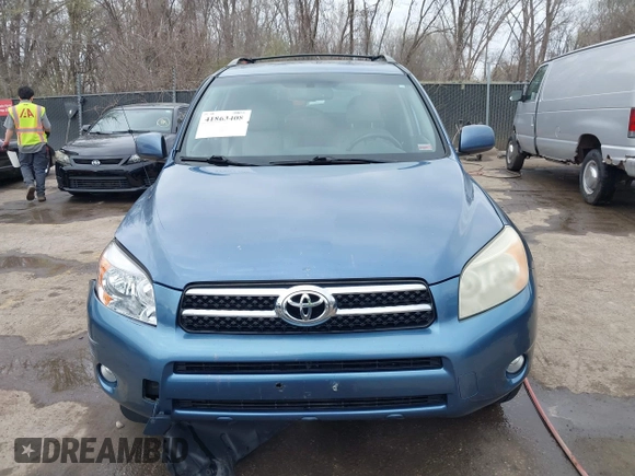 2008 Toyota RAV4 Ltd with VIN JTMBD31V485190036, listed as a IAAI auction lot 41863408 with 205,679 mi miles. Bid and sale history available at carsss.com. Image 11.