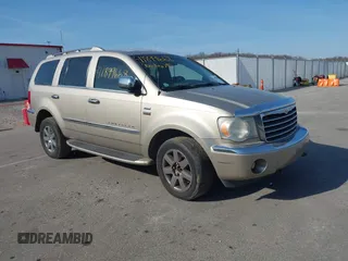 2008 Chrysler Aspen Limited z VIN 1A8HW58228F122526, wystawiony jako IAAI lot #41899668 z przebiegiem 300 288 mil mil oraz . Historia ofert i sprzedaży dostępna na DreamBid. Obrazek 1.