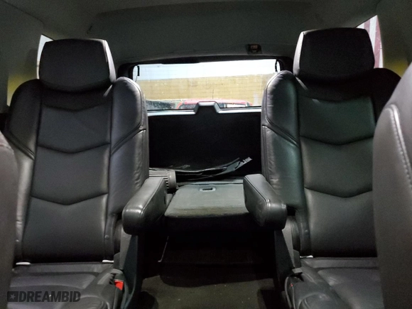 2018 Cadillac Escalade Luxury with VIN 1GYS4BKJ6JR283994, listed as a Copart auction lot 44043235 with 186,546 mi miles and Clean Title. Bid and sale history available at carsss.com. Image 10.