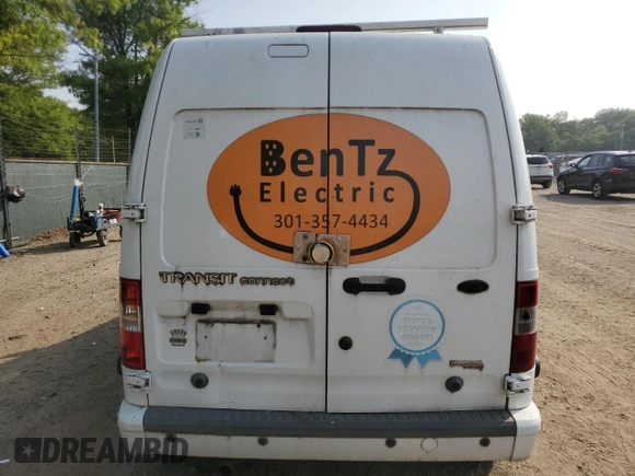 2013 Ford Transit Connect XLT z VIN NM0LS7BN1DT131688, wystawiony jako Copart lot #59940975 z przebiegiem 134 422 mil mil oraz Czysty tytuł • Clean title. Historia ofert i sprzedaży dostępna na DreamBid. Obrazek 10.