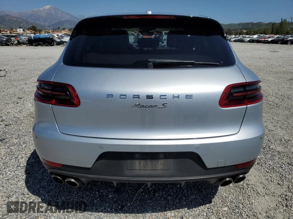2016 Porsche Macan S with VIN WP1AB2A51GLB42904, listed as a Copart auction lot 52457525 with 67,862 mi miles and Salvage Title. Bid and sale history available at DreamBid. Image 6.