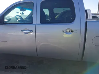 2011 GMC Sierra 1500 SLT with VIN 3GTP2WE36BG100648, listed as a IAAI auction lot 41638421 with 291,205 mi miles and . Bid and sale history available at DreamBid. Image 14.