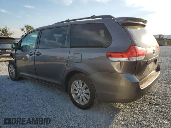 2011 Toyota Sienna LE with VIN 5TDJK3DC8BS005712, listed as a Copart auction lot 50637855 with 89,704 mi miles and Salvage Title. Bid and sale history available at carsss.com. Image 2.