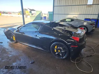 2013 Ferrari 458 Italia z VIN ZFF68NHA9D0194046, wystawiony jako Copart lot #43152325 z przebiegiem 19 299 mil mil oraz Szkody całkowita. Historia ofert i sprzedaży dostępna na DreamBid. Obrazek 2.