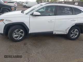 2024 Hyundai Tucson SEL with VIN 5NMJBCDE2RH362446, listed as a IAAI auction lot 42174042 with 34,066 mi miles and . Bid and sale history available at carsss.com. Image 6.
