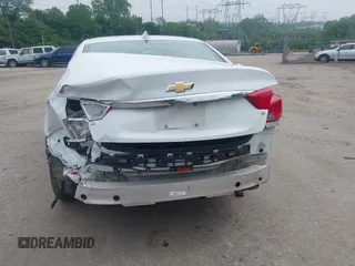 2018 Chevrolet Impala LT z VIN 2G1105S38J9167067, wystawiony jako IAAI lot #42284636 z przebiegiem 99 824 mil mil oraz . Historia ofert i sprzedaży dostępna na DreamBid. Obrazek 18.