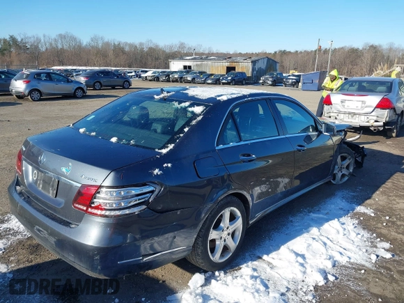 2016 Mercedes-Benz E 350 Luxury z VIN WDDHF8JB0GB284170, wystawiony jako IAAI lot #41269736 z przebiegiem 64 067 mil mil oraz . Historia ofert i sprzedaży dostępna na DreamBid. Obrazek 4.
