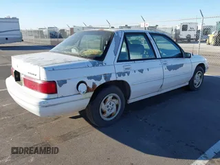 1995 Chevrolet Corsica z VIN 1G1LD5541SY257563, wystawiony jako IAAI lot #41439457 z przebiegiem 187 952 mil mil oraz . Historia ofert i sprzedaży dostępna na DreamBid. Obrazek 4.