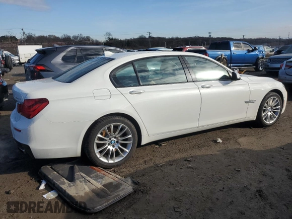 2015 BMW 7 Series 740Li xDrive with VIN WBAYF4C58FGS99427, listed as a Copart auction lot 84991474 with 83,008 mi miles and Salvage Title. Bid and sale history available at carsss.com. Image 3.