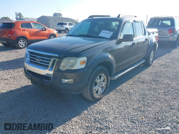 2007 Ford Explorer Sport Trac XLT z VIN 1FMEU31K67UA18559, wystawiony jako IAAI lot #40156484 z przebiegiem 245 853 mil mil oraz . Historia ofert i sprzedaży dostępna na DreamBid. Obrazek 2.
