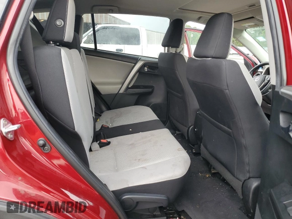 2018 Toyota RAV4 XLE with VIN 2T3WFREV7JW464160, listed as a Copart auction lot 63872925 with 70,826 mi miles and Salvage title. Bid and sale history available at DreamBid. Image 10.