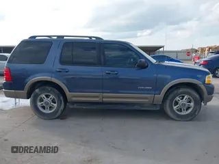 2002 Ford Explorer Eddie Bauer с VIN 1FMZU64E12ZB38127, выставлен на аукционе IAAI как лот 42103590 с пробегом 214 100 миль миль и . История ставок и продаж доступна на DreamBid. Изображение 13.