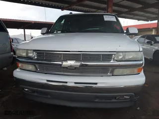 2005 Chevrolet Tahoe LT with VIN 1GNEC13T95R217565, listed as a IAAI auction lot 41361104 with 204,077 mi miles. Bid and sale history available at carsss.com. Image 13.