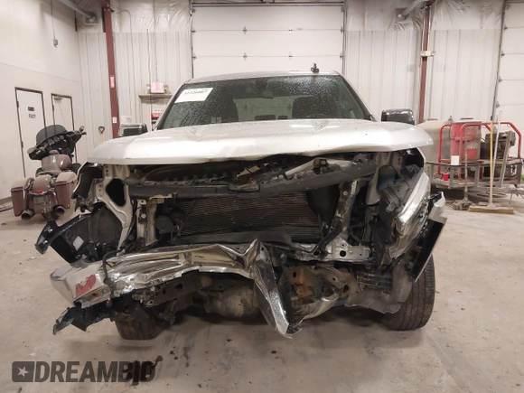 2020 Chevrolet Silverado 1500 LT with VIN 3GCUYDED8LG185492, listed as a IAAI auction lot 41226007 with 38,232 mi miles and . Bid and sale history available at DreamBid. Image 12.