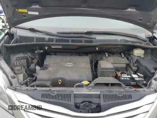 2015 Toyota Sienna Ltd with VIN 5TDDK3DC4FS096867, listed as a IAAI auction lot 41451129 with 226,548 mi miles. Bid and sale history available at carsss.com. Image 10.