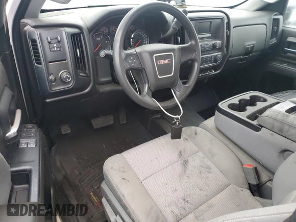 2017 GMC Sierra 3500HD z VIN 1GT32VCYXHZ265117, wystawiony jako Copart lot #86637524 z przebiegiem Nie podano mil oraz Szkoda całkowita • Salvage title. Historia ofert i sprzedaży dostępna na DreamBid. Obrazek 8.
