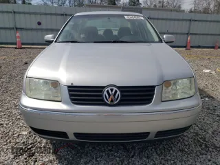 2004 Volkswagen Jetta GL z VIN 3VWRK69M94M102780, wystawiony jako Copart lot #45484585 z przebiegiem 202 009 mil mil oraz Nie do naprawy • Non repairable. Historia ofert i sprzedaży dostępna na DreamBid. Obrazek 5.