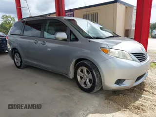 2011 Toyota Sienna LE AAS with VIN 5TDKK3DC5BS011438, listed as a IAAI auction lot 42719439 with 206,440 mi miles and . Bid and sale history available at DreamBid. Image 1.