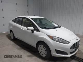 2014 Ford Fiesta S z VIN 3FADP4AJ2EM195914, wystawiony jako IAAI lot #41524249 z przebiegiem 120 791 mil mil oraz . Historia ofert i sprzedaży dostępna na DreamBid. Obrazek 1.