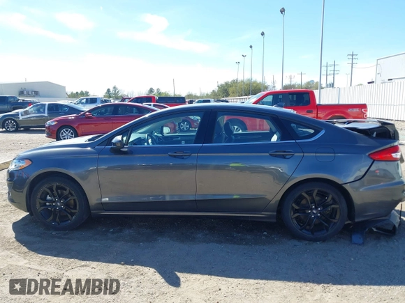 2020 Ford Fusion SE with VIN 3FA6P0HD0LR147782, listed as a IAAI auction lot 41801234 with 46,471 mi miles. Bid and sale history available at carsss.com. Image 15.