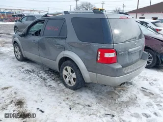 2006 Ford Freestyle SEL with VIN 1FMZK02186GA31449, listed as a IAAI auction lot 41628122 with 193,182 mi miles. Bid and sale history available at carsss.com. Image 3.