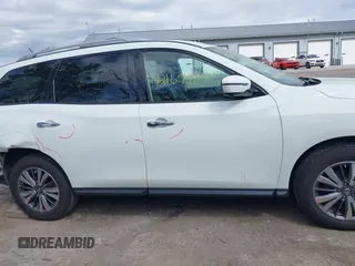 2018 Nissan Pathfinder SL с VIN 5N1DR2MM8JC612040, выставлен на аукционе IAAI как лот 42167927 с пробегом 121 635 миль миль и . История ставок и продаж доступна на DreamBid. Изображение 14.