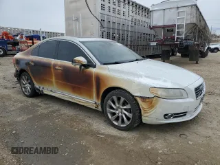 2012 Volvo S80 3.0L с VIN YV1902AH1C1152367, выставлен на аукционе Copart как лот 81644574 с пробегом 268 168 миль миль и Списание • Salvage title. История ставок и продаж доступна на DreamBid. Изображение 4.