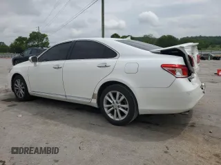 2010 Lexus ES 330 z VIN JTHBK1EG0A2367404, wystawiony jako Copart lot #54672145 z przebiegiem 217 569 mil mil oraz Czysty tytuł • Clean title. Historia ofert i sprzedaży dostępna na DreamBid. Obrazek 2.