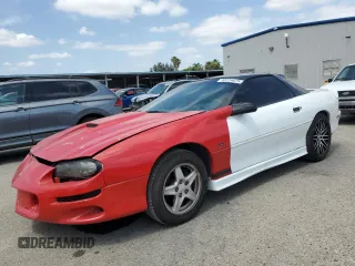 1997 Chevrolet Camaro z VIN 2G1FP22K5V2108242, wystawiony jako Copart lot #53224675 z przebiegiem 103 316 mil mil oraz Czysty tytuł • Clean title. Historia ofert i sprzedaży dostępna na DreamBid. Obrazek 1.