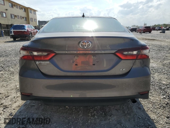 2023 Toyota Camry LE z VIN 4T1C11AK5PU757393, wystawiony jako Copart lot #57822715 z przebiegiem 26 616 mil mil oraz Czysty tytuł • Clean title. Historia ofert i sprzedaży dostępna na DreamBid. Obrazek 6.