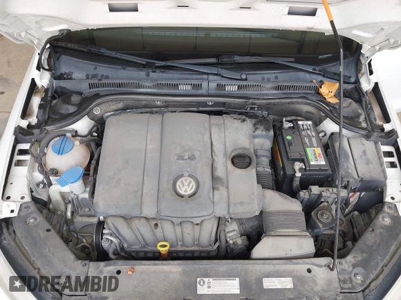 2013 Volkswagen Jetta SE with VIN 3VWDP7AJ0DM439860, listed as a IAAI auction lot 42145085 with 96,247 mi miles and . Bid and sale history available at DreamBid. Image 10.