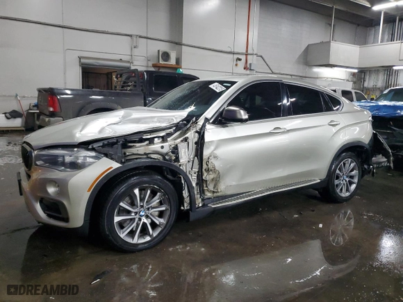 2015 BMW X6 xDrive50i with VIN 5UXKU6C52F0F94320, listed as a Copart auction lot 45142215 with 111,461 mi miles and Salvage Title. Bid and sale history available at carsss.com. Image 1.