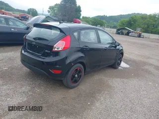 2016 Ford Fiesta SE z VIN 3FADP4EJXGM154072, wystawiony jako IAAI lot #42366219 z przebiegiem 155 506 mil mil oraz . Historia ofert i sprzedaży dostępna na DreamBid. Obrazek 4.