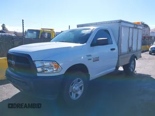 2015 Ram 2500 Tradesman z VIN 3C7WR4AT8FG573414, wystawiony jako IAAI lot #40588450 z przebiegiem 143 273 mil mil oraz . Historia ofert i sprzedaży dostępna na DreamBid. Obrazek 2.