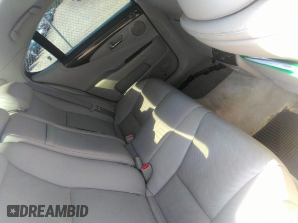 2007 Lexus LS 460 with VIN JTHBL46F575038824, listed as a IAAI auction lot 42167482 with 231,934 mi miles. Bid and sale history available at carsss.com. Image 8.