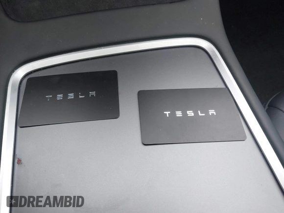 2023 Tesla Model 3 z VIN 5YJ3E1EA7PF436314, wystawiony jako IAAI lot #42340337 z przebiegiem 39 247 mil mil oraz . Historia ofert i sprzedaży dostępna na DreamBid. Obrazek 11.