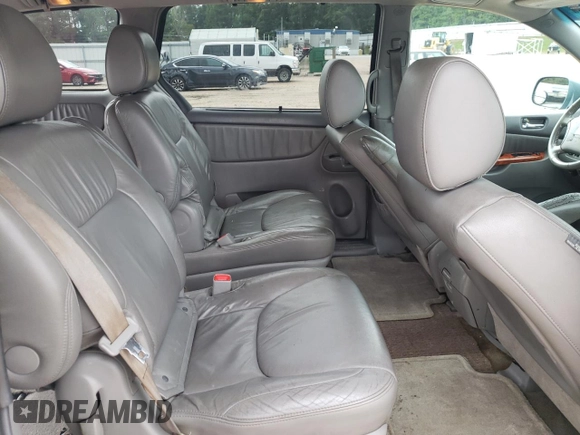 2010 Toyota Sienna XLE with VIN 5TDYK4CC7AS329688, listed as a Copart auction lot 72644854 with 320,709 mi miles and Salvage Title. Bid and sale history available at carsss.com. Image 11.