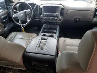 2017 Chevrolet Silverado 3500HD LTZ with VIN 1GC4K0CY2HF140766, listed as a Copart auction lot 63129514 with 253,318 mi miles and Salvage Title. Bid and sale history available at carsss.com. Image 8.