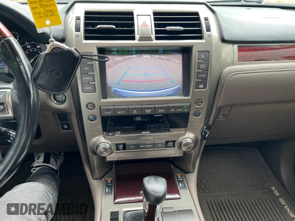 2015 Lexus GX 460 z VIN JTJBM7FX3F5118045, wystawiony jako Copart lot #64526005 z przebiegiem 228 650 mil mil oraz Czysty tytuł • Clean title. Historia ofert i sprzedaży dostępna na DreamBid. Obrazek 10.