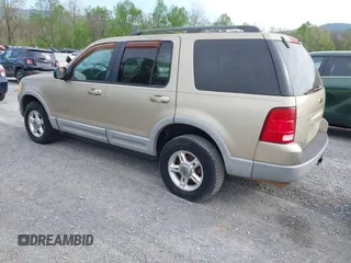 2002 Ford Explorer XLT z VIN 1FMDU73W42UC85520, wystawiony jako IAAI lot #42096446 z przebiegiem 209 399 mil mil oraz . Historia ofert i sprzedaży dostępna na DreamBid. Obrazek 3.