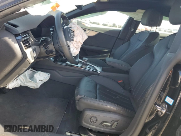 2024 Audi A5 Sportback S line Premium z VIN WAUDACF58RA084690, wystawiony jako Copart lot #60849475 z przebiegiem Nie podano mil oraz Szkoda całkowita • Salvage title. Historia ofert i sprzedaży dostępna na DreamBid. Obrazek 7.