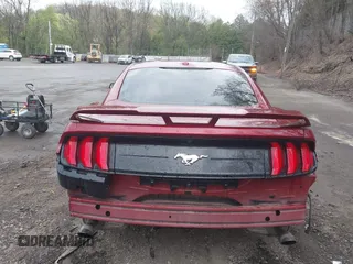 2019 Ford Mustang EcoBoost z VIN 1FA6P8TH3K5111837, wystawiony jako IAAI lot #42112963 z przebiegiem 46 725 mil mil oraz . Historia ofert i sprzedaży dostępna na DreamBid. Obrazek 17.