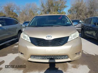 2012 Toyota Sienna with VIN 5TDKA3DC1CS011022, listed as a IAAI auction lot 41415386 with 209,552 mi miles and . Bid and sale history available at DreamBid. Image 12.