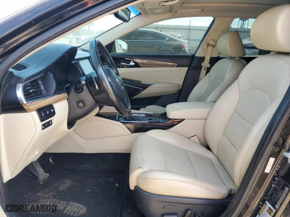 2017 Kia Cadenza Premium with VIN KNALC4J15H5060550, listed as a Copart auction lot 69309454 with 92,004 mi miles and Salvage Title. Bid and sale history available at carsss.com. Image 7.