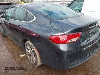 2017 Chrysler 200 Touring with VIN 1C3CCCFB5HN508644, listed as a IAAI auction lot 41653210 with 116,787 mi miles. Bid and sale history available at carsss.com. Image 3.