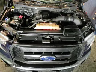 2017 Ford F-150 XL z VIN 1FTMF1EP8HKD14197, wystawiony jako Copart lot #82526475 z przebiegiem 99 646 mil mil oraz Szkoda całkowita • Salvage title. Historia ofert i sprzedaży dostępna na DreamBid. Obrazek 13.