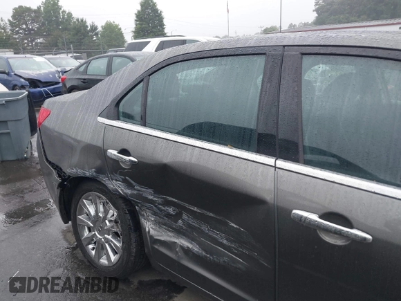 2012 Lincoln MKZ with VIN 3LNHL2JC2CR826539, listed as a IAAI auction lot 42635017 with 165,368 mi miles and . Bid and sale history available at DreamBid. Image 6.