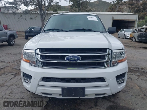 2016 Ford Expedition EL XLT with VIN 1FMJK1HT1GEF29369, listed as a IAAI auction lot 41743544 with 121,098 mi miles. Bid and sale history available at carsss.com. Image 12.