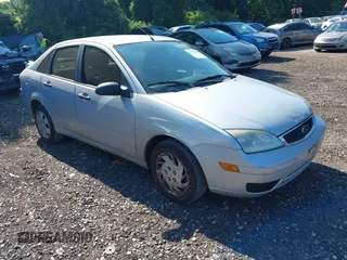 2006 Ford Focus S с VIN 1FAHP34N56W167097, выставлен на аукционе IAAI как лот 42774548 с пробегом 274 710 миль миль и . История ставок и продаж доступна на DreamBid. Изображение 1.