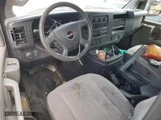 2017 GMC Savana Cargo Van with VIN 1GTW7AFF1H1908339, listed as a Copart auction lot 58879394 with 93,372 mi miles and Salvage Title. Bid and sale history available at carsss.com. Image 8.